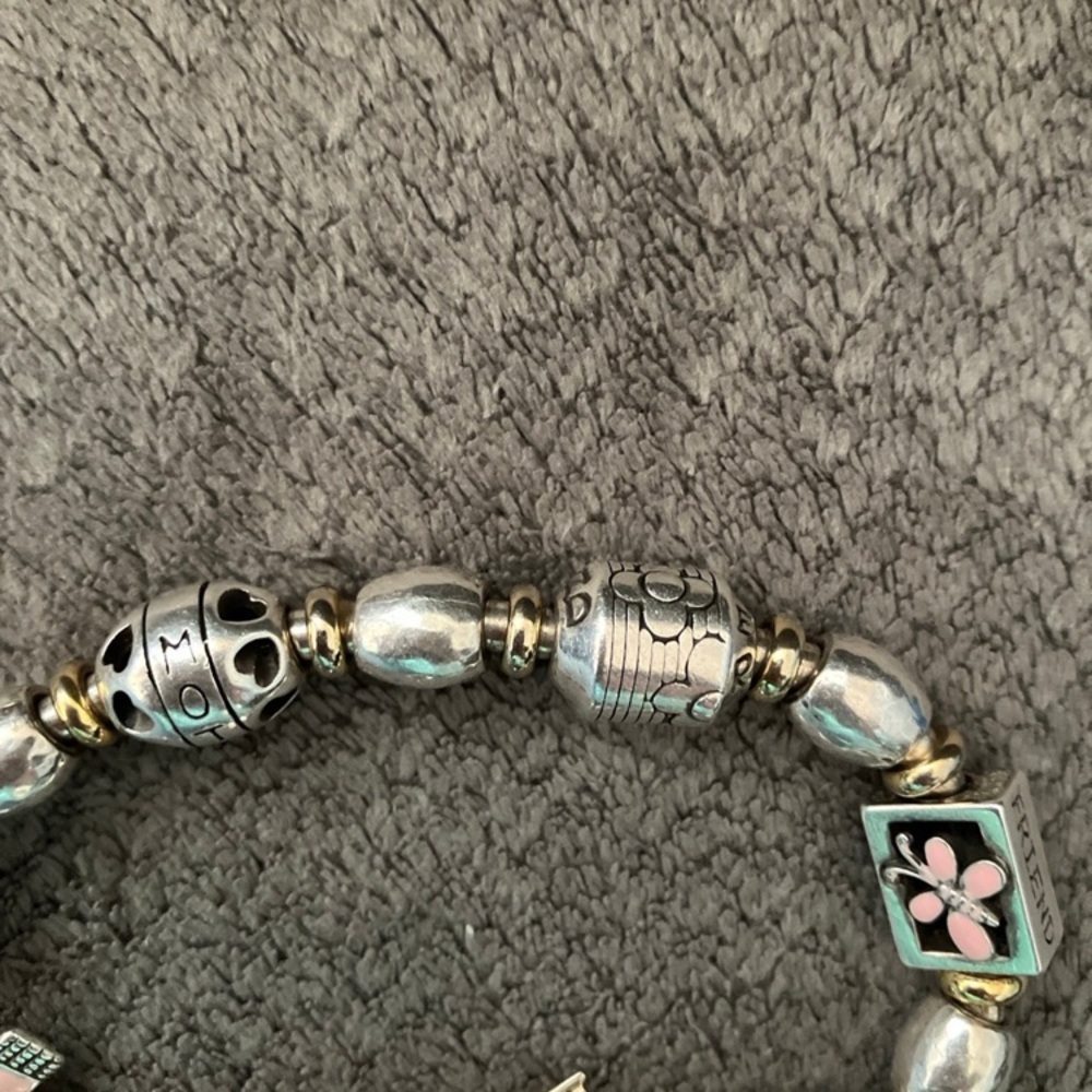 Brighton breast cancer awareness bracelet - Picture 5 of 5